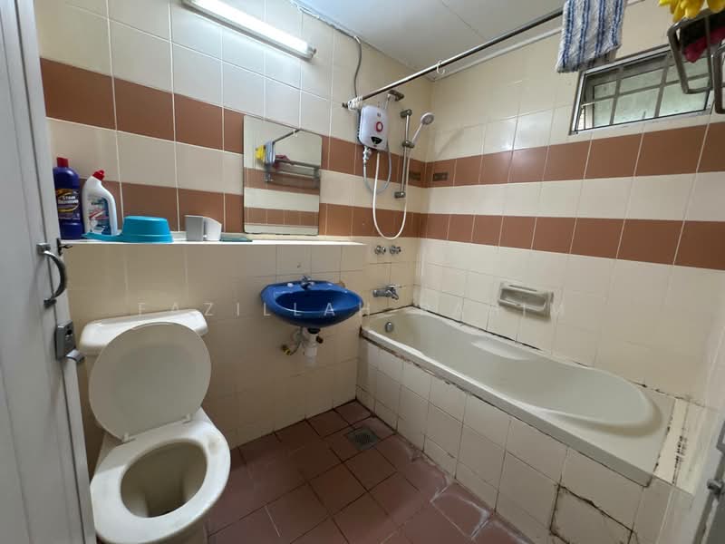 Rumah Teres 2 Tingkat untuk Disewa di Taman Zooview (Ulu Kelang) - Fazillah Rahim - Bathroom - PropertyGuru.com.my