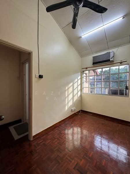Rumah Teres 2 Tingkat untuk Disewa di Taman Zooview (Ulu Kelang) - Fazillah Rahim - Interior - PropertyGuru.com.my
