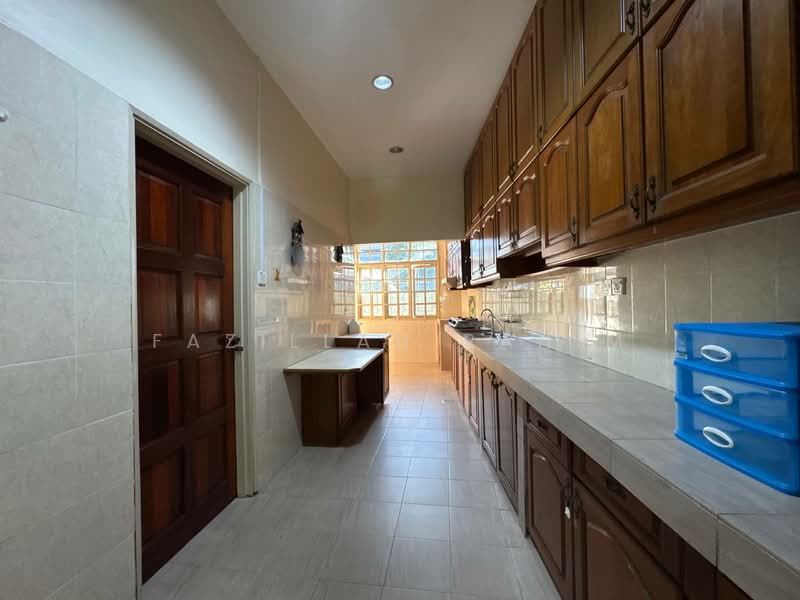 Rumah Teres 2 Tingkat untuk Disewa di Taman Zooview (Ulu Kelang) - Fazillah Rahim - Kitchen - PropertyGuru.com.my