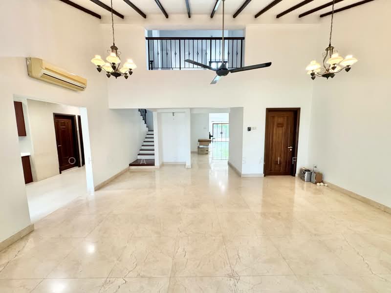Bungalow for Sale in Subang Jaya (Selangor) - Mohd Aizat Saiful Bahri - Living Room - PropertyGuru.com.my