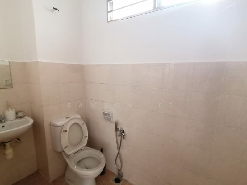 Rumah Teres 2 Tingkat untuk Dijual di Saujana Rawang (Rawang) - Samson Lee - Bathroom - PropertyGuru.com.my