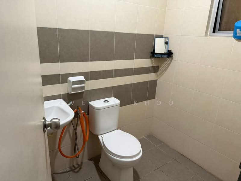 2-storey Terraced House for Sale in Bandar Tasik Puteri (Rawang) - Evelyn Khoo - Bathroom - PropertyGuru.com.my