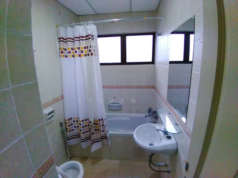 Condominium for Sale at Golf Vista Resort Homes - Steven . - Bathroom - PropertyGuru.com.my
