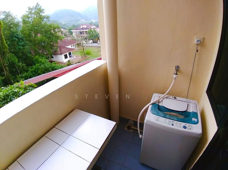 Condominium for Sale at Golf Vista Resort Homes - Steven . - Balcony - PropertyGuru.com.my