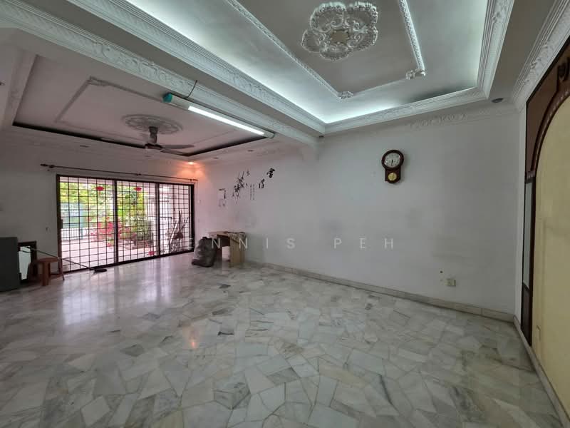 Rumah Teres 2 Tingkat untuk Dijual di Bandar Baru Permas Jaya (Permas Jaya) - Dennis Peh - Living Room - PropertyGuru.com.my