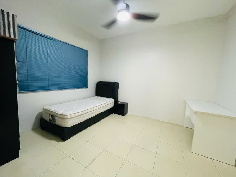 Kondominium untuk Disewa di Platinum Lake PV 12 - Jaden Chai - Bedroom - PropertyGuru.com.my
