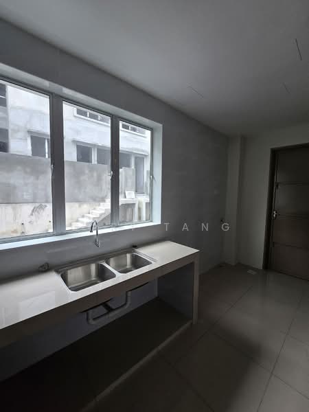 2-storey Terraced House for Sale in Taman Lapangan Jaya (Ipoh) - Gary Tang - Kitchen - PropertyGuru.com.my