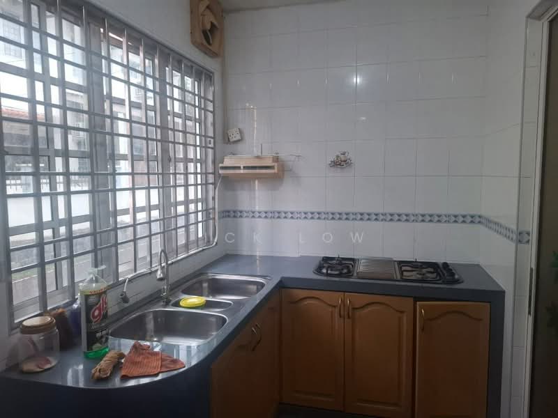 2-storey Terraced House for Rent in Taman Sri Putri (Kulai) - Nick Low - Kitchen - PropertyGuru.com.my