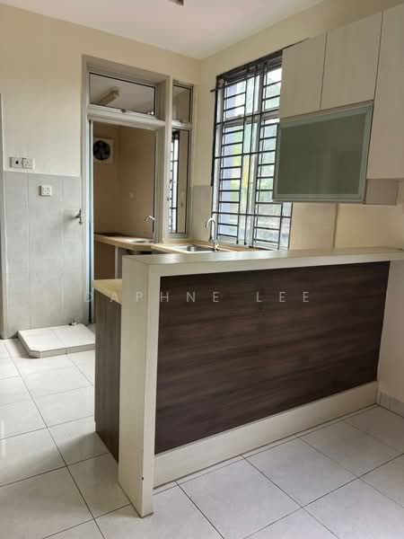 Rumah Teres 1 Tingkat untuk Disewa di Taman Setia Indah (Tebrau) - Daphne Lee - Kitchen - PropertyGuru.com.my