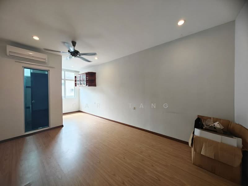 2-storey Terraced House for Sale in Meru Desa Park (Chemor) - Gary Tang - Living Room - PropertyGuru.com.my