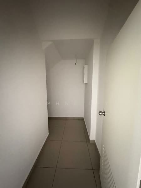 Rumah Teres 2 Tingkat untuk Dijual di Taman Ekoflora (Johor Bahru) - Daphne Lee - Corridor - PropertyGuru.com.my