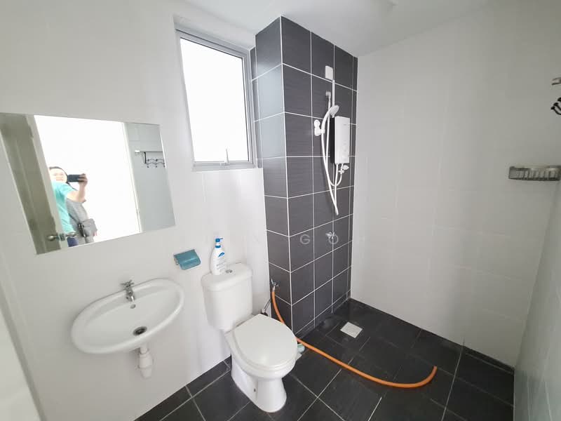 Servis Apartment untuk Dijual di Maxim Residences - Alex Goh - Bathroom - PropertyGuru.com.my