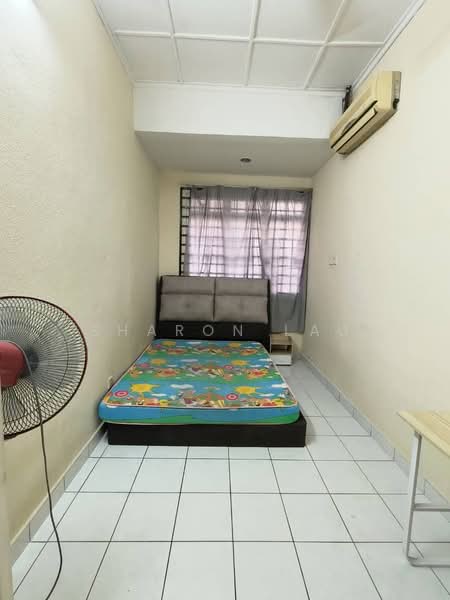 Rumah Teres 1.5 Tingkat untuk Disewa di Taman Molek (Johor Bahru) - Sharon Lau - PropertyGuru.com.my