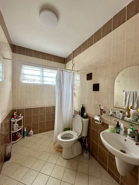 3-storey Terraced House for Sale in Ipoh (Perak) - Levi Chong - Bathroom - PropertyGuru.com.my