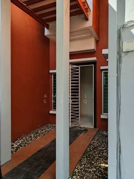 Rumah Teres 2 Tingkat untuk Dijual di Alam Sari (Bangi) - Amirul Shafiq - Exterior - PropertyGuru.com.my