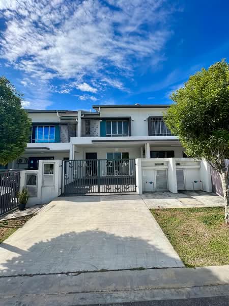 Terraced House for Sale in Sepang (Selangor) - Aizat Saifulrullah - Exterior - PropertyGuru.com.my