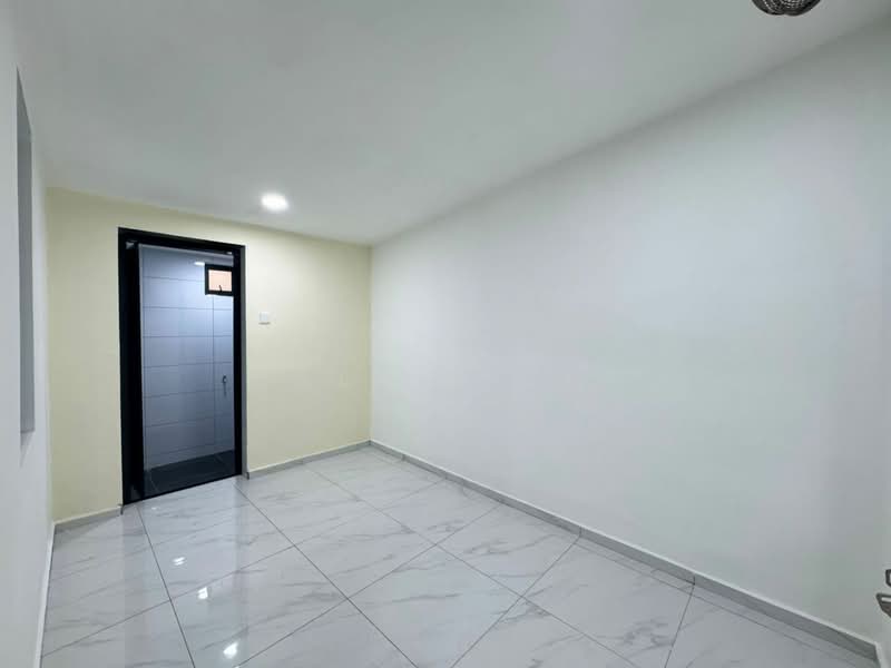 1-storey Terraced House for Sale in Bandar Baru Uda (Johor Bahru) - Calvin Lee - PropertyGuru.com.my
