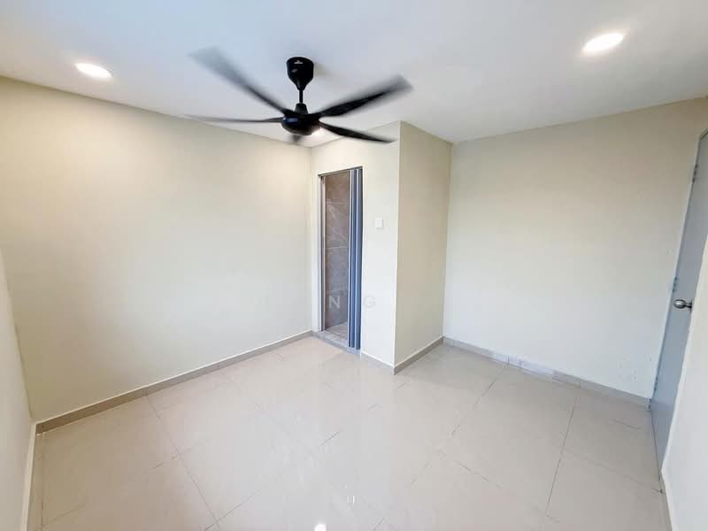 2-storey Terraced House for Sale in Bandar Seri Alam (Masai) - Hong . - Interior - PropertyGuru.com.my
