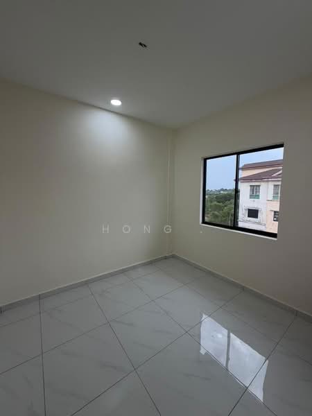 Rumah Flat untuk Dijual di Setia Indah Flat - Hong . - Interior - PropertyGuru.com.my