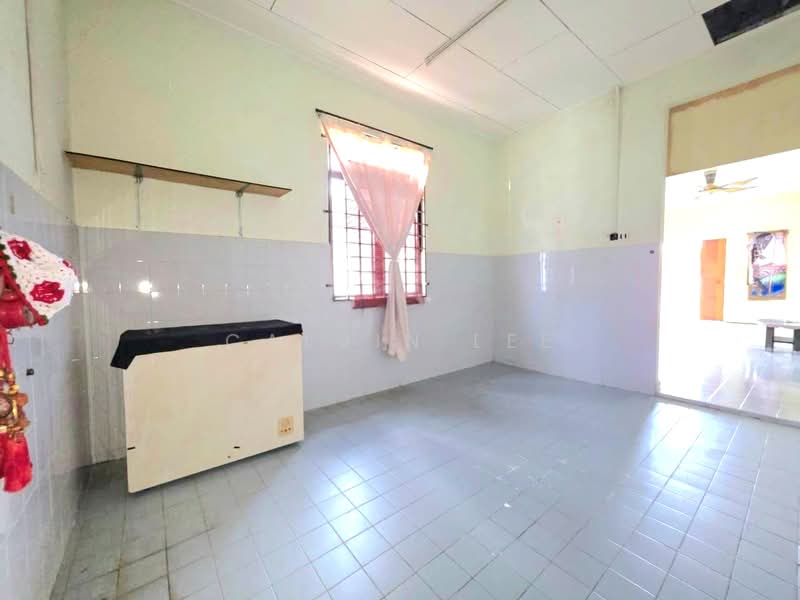 1-storey Terraced House for Sale in Taman Megah Ria (Masai) - Calvin Lee - PropertyGuru.com.my
