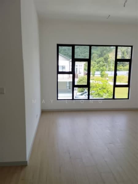 Semi-Detached House for Sale in Kota Emerald (Rawang) - May Liong - Living Room - PropertyGuru.com.my