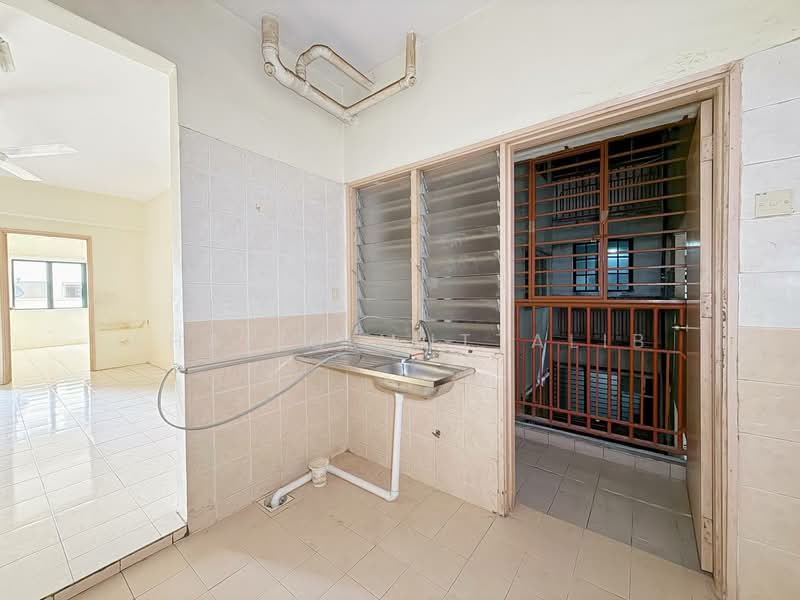 Apartment for Sale at Pangsapuri Permai Puteri - Shafiq Muttalib - Interior - PropertyGuru.com.my