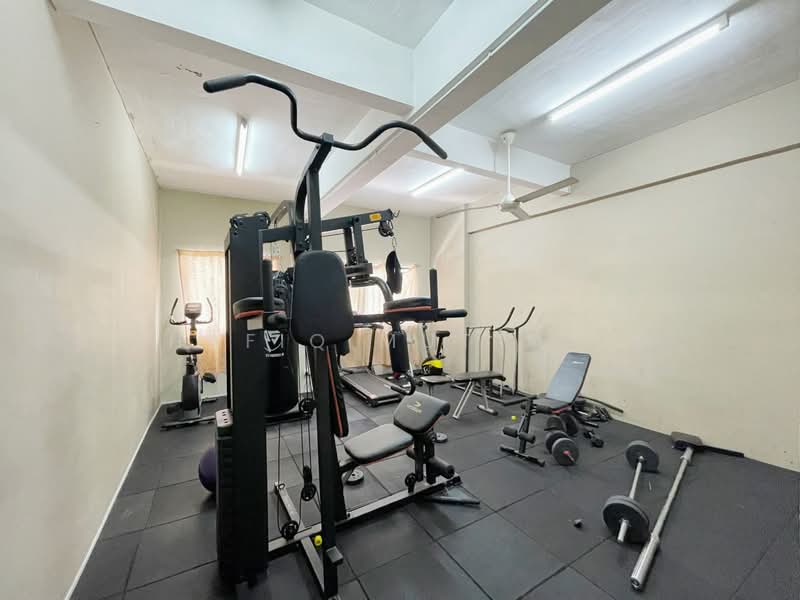Apartment for Sale at Pangsapuri Permai Puteri - Shafiq Muttalib - Gym - PropertyGuru.com.my