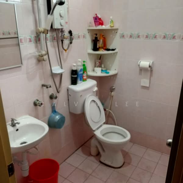 1.5-storey Terraced House for Sale in Taman Bukit Jaya (Ulu Tiram) - Calvin Lee - PropertyGuru.com.my