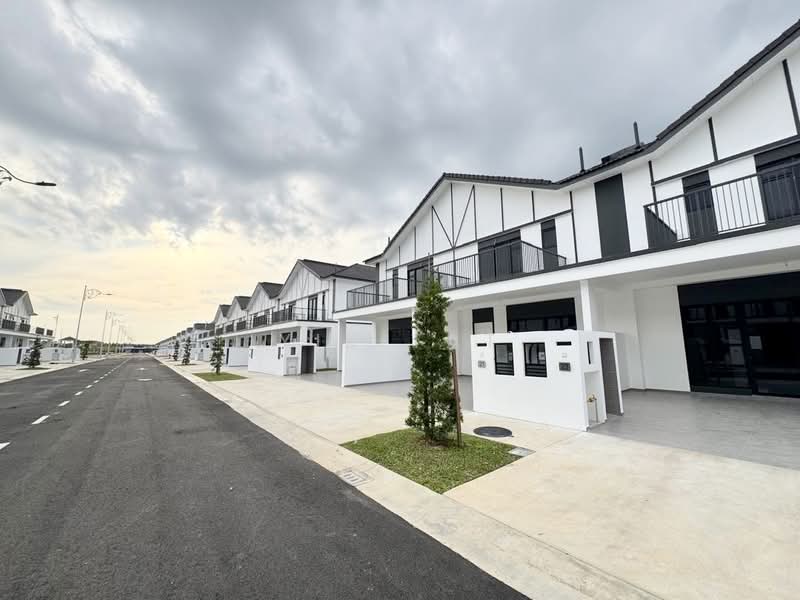 2-storey Terraced House for Sale in Eco Spring (Johor Bahru) - Yik Tat - PropertyGuru.com.my