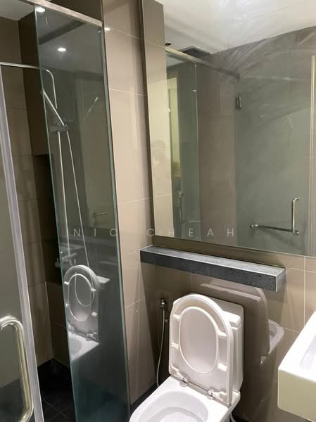 Servis Apartment untuk Disewa di Residency V - Nic Cheah - Bathroom - PropertyGuru.com.my
