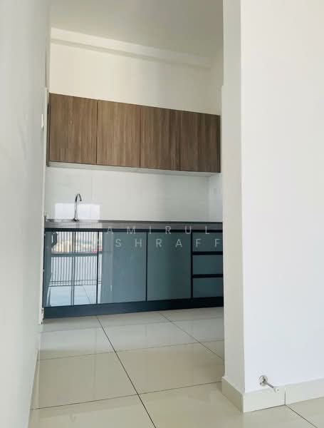 Service Residence for Sale at Seasons Garden Residences - Amirul Ashraff - Kitchen - PropertyGuru.com.my