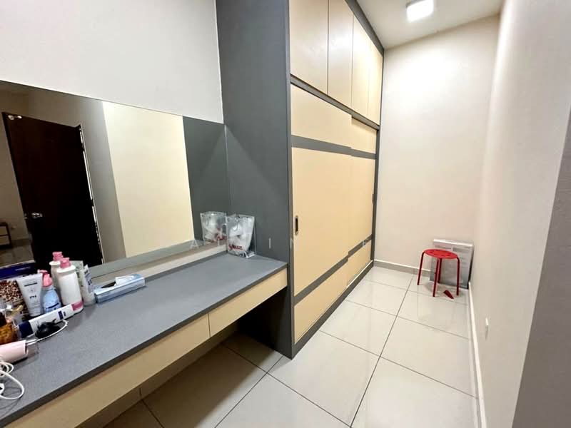 Rumah Teres 2 Tingkat untuk Dijual di Taman Seri Austin (Tebrau) - Calvin Lee - PropertyGuru.com.my