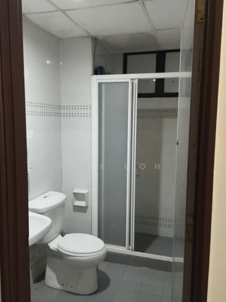 Condominium for Sale at Fraser Towers - Alex Goh - Bathroom - PropertyGuru.com.my