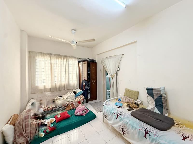 Apartment for Sale at Pangsapuri Permai Puteri - Shafiq Muttalib - Bedroom - PropertyGuru.com.my