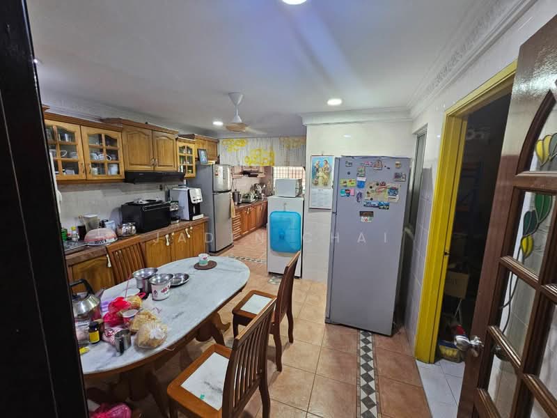 3-storey Terraced House for Sale in Medan Idaman (Setapak) - Jaden Chai - Kitchen - PropertyGuru.com.my