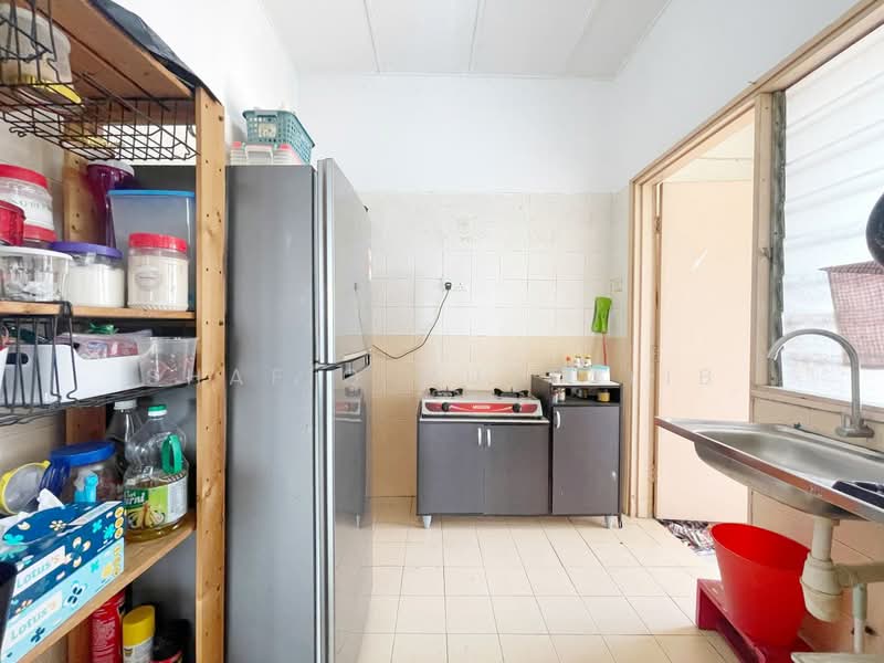 Pangsapuri untuk Dijual di Pangsapuri Permai Puteri - Shafiq Muttalib - PropertyGuru.com.my