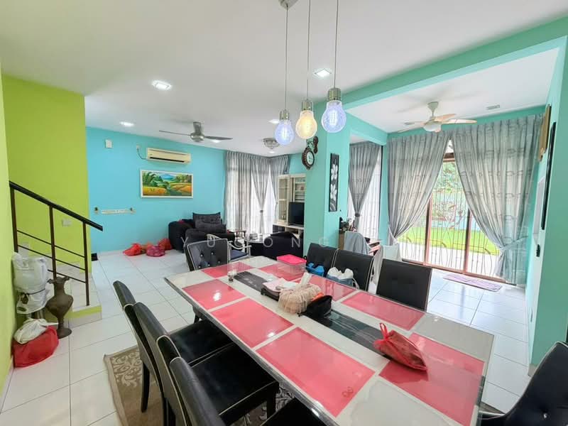 Cluster House for Sale in Setia Tropika (Johor Bahru) - Yucong . - Dining Room - PropertyGuru.com.my