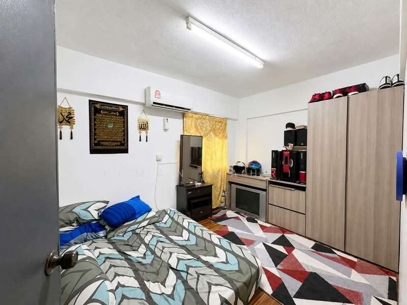 Flat for Sale at Flat Pandan Jaya - Ilman Nahri - Bedroom - PropertyGuru.com.my