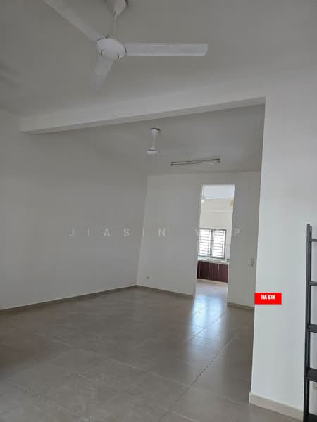 2-storey Terraced House for Rent in Setia Vista (Bayan Lepas) - Jiasin Yap - Living Room - PropertyGuru.com.my