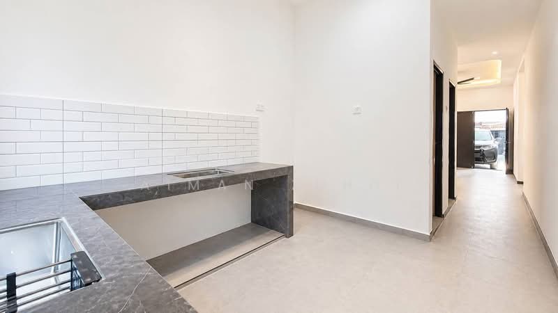 1-storey Terraced House for Sale in Seremban (Negeri Sembilan) - AIMAN ZUHDI - PropertyGuru.com.my