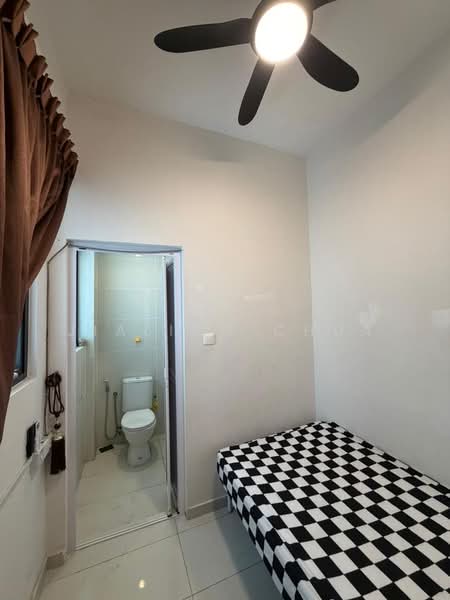 Condominium for Rent at Kings Bay @ Country Garden Danga Bay - Jialing Chua - PropertyGuru.com.my