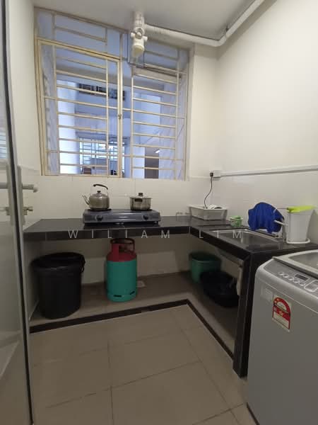 Servis Apartment untuk Dijual di Platinum Lake PV 21 - Wiliam Lim - Kitchen - PropertyGuru.com.my