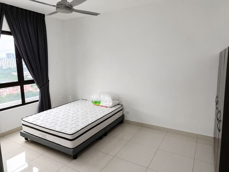 Servis Apartment untuk Disewa di Ten Kinrara - Celine Shoo - Bedroom - PropertyGuru.com.my