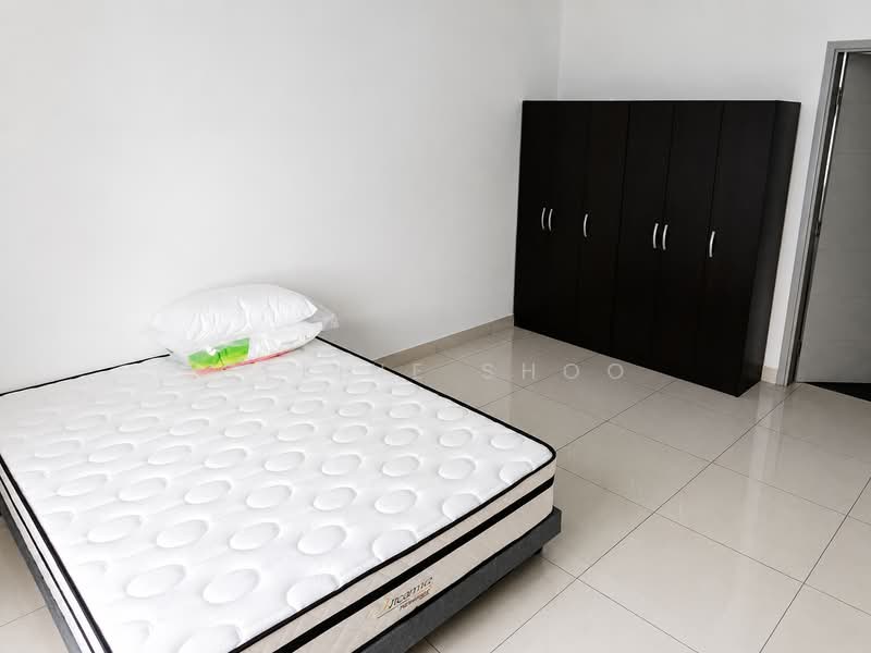 Servis Apartment untuk Disewa di Ten Kinrara - Celine Shoo - Bedroom - PropertyGuru.com.my