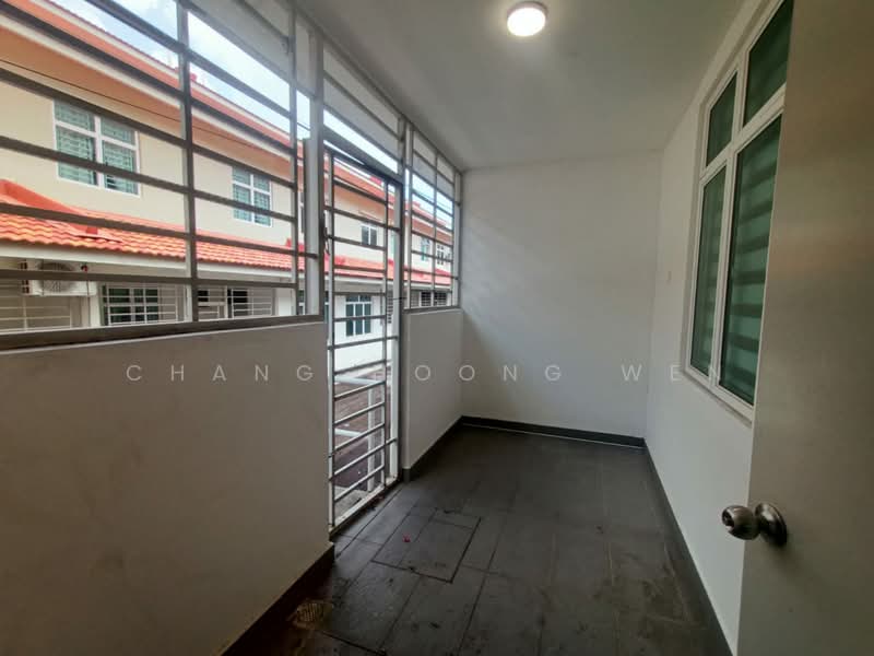 2-storey Terraced House for Rent in Taman Sri Penawar (Pengerang) - Chang Hoong Wen - Balcony - PropertyGuru.com.my