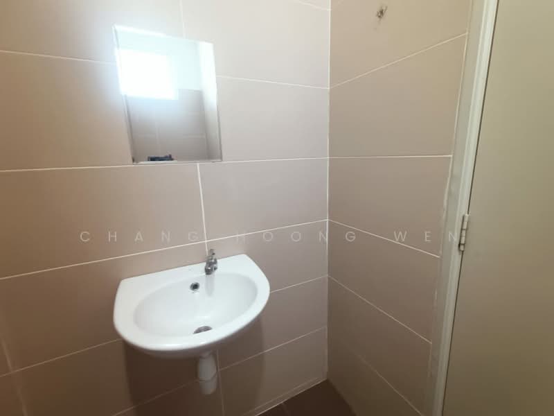 2-storey Terraced House for Rent in Taman Sri Penawar (Pengerang) - Chang Hoong Wen - Bathroom - PropertyGuru.com.my