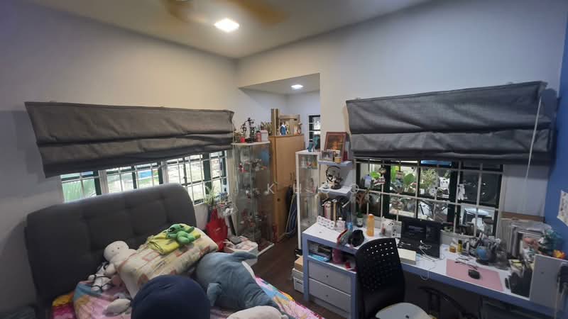 Rumah Berkembar untuk Dijual di Taman Bukit Serdang (Seri Kembangan) - CY Khoo - Bedroom - PropertyGuru.com.my