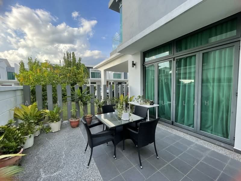 Bungalow for Sale in Cyberjaya (Selangor) - Aizat Saifulrullah - Exterior - PropertyGuru.com.my