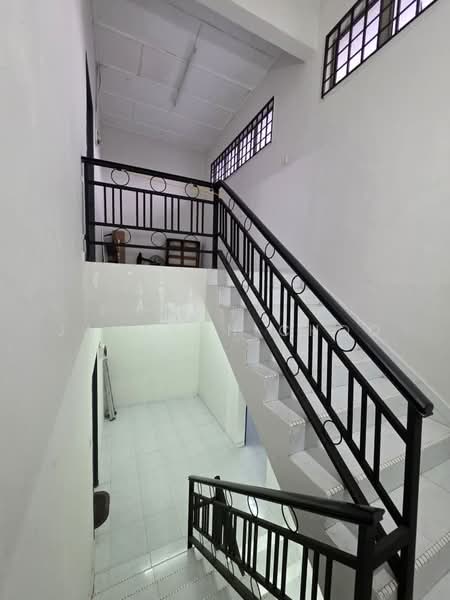 3-storey Terraced House for Sale in Taman Pulai Utama (Skudai) - Jameson Choo - Interior - PropertyGuru.com.my