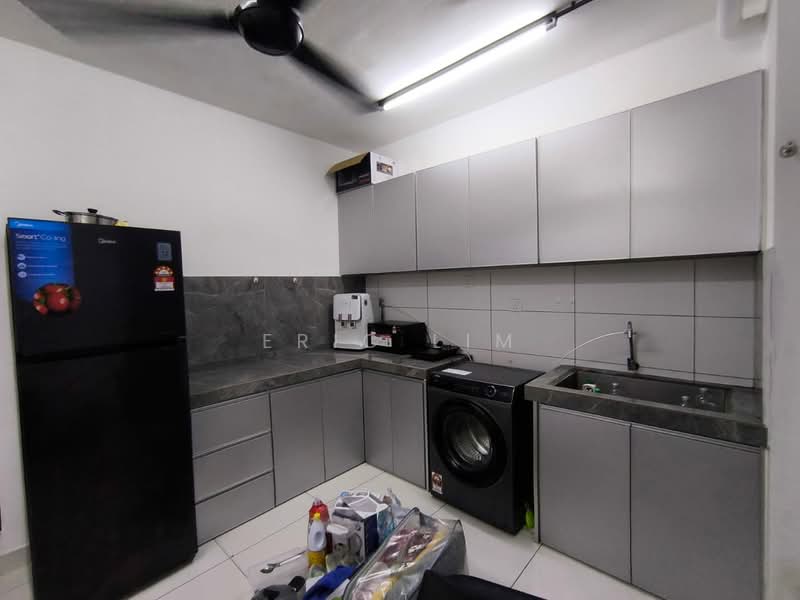 Kediaman Servis untuk Disewa di The New Duo @ Edumetro - Eric Lim - Kitchen - PropertyGuru.com.my